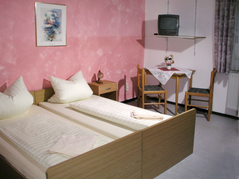 Bad Abbach Frühstückspension Mariandl: Zimmeransicht